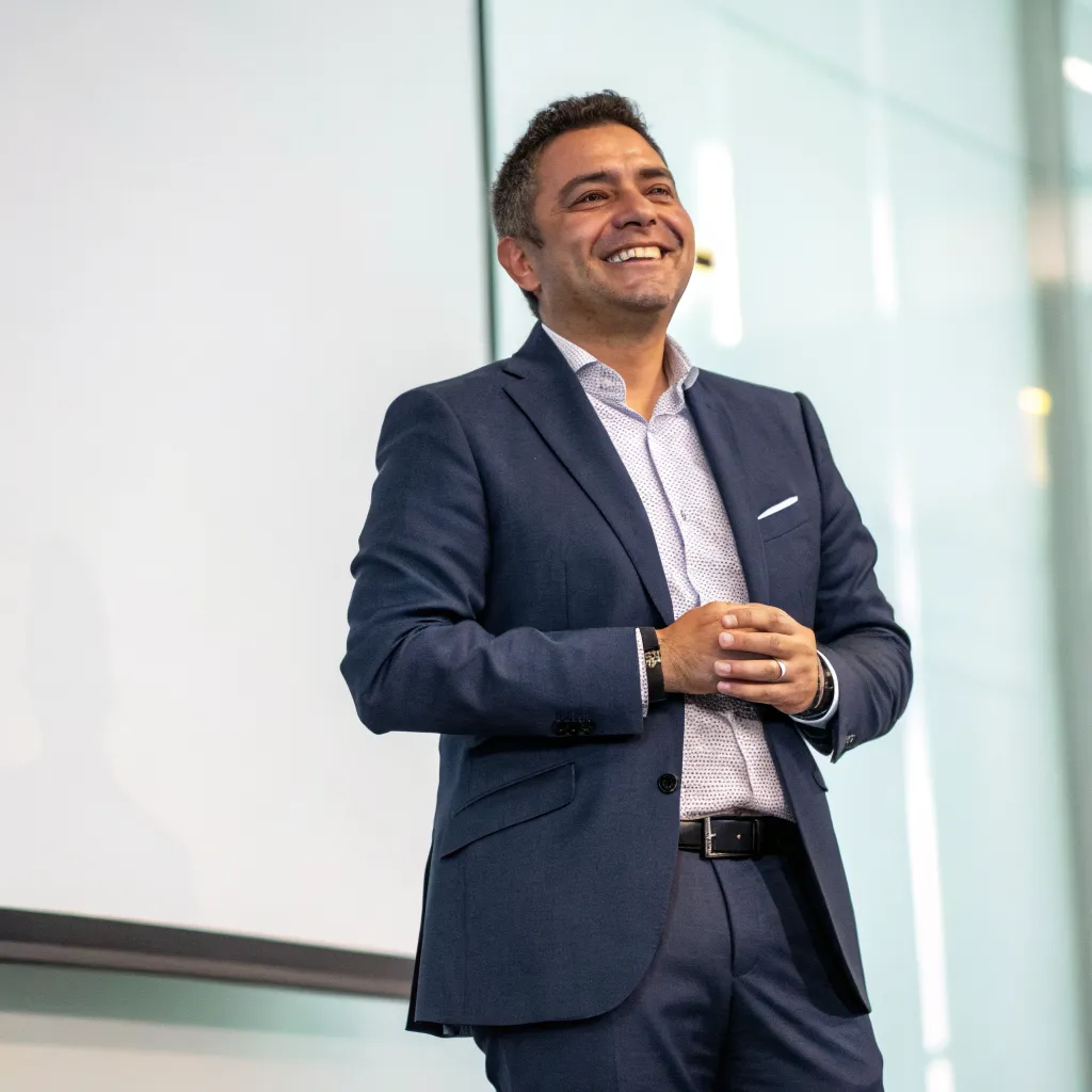 Cliente Ricardo Álvarez